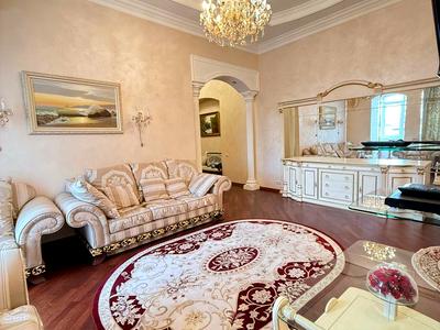 квартира за адресою Київ, Костельна вул., 8