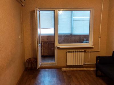 квартира за адресою Композитора Лятошинського вул., 8