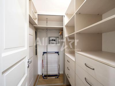 квартира за адресою Дмитрівська вул., 75