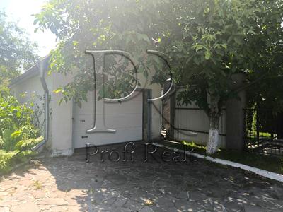 будинок за адресою Дібровна вул., 8