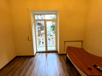 квартира по адресу Дмитрия Яворницкого просп. (Карла Маркса), 90