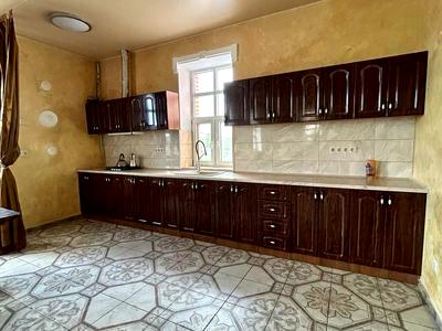 будинок за адресою Степана Разна, 34а