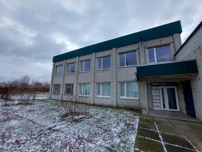 комерційна за адресою Лозова, 6