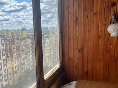 квартира за адресою Райдужна вул., 29