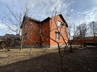 будинок за адресою Молодіжна
