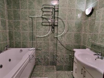 квартира за адресою Тарасівська вулиця, 3