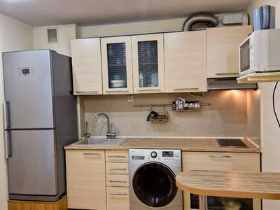 квартира за адресою Почайнинська вул., 53/55