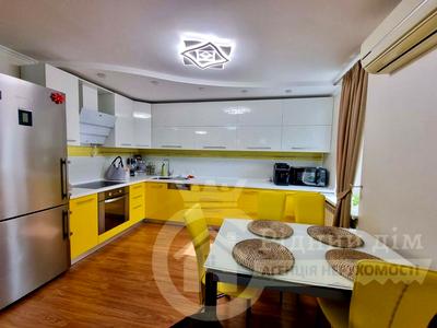 квартира за адресою Соснова вул., 1