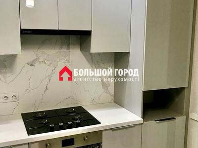квартира по адресу Чаривная ул., 113
