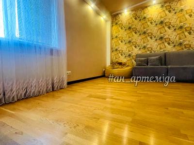 квартира за адресою Миру просп., 25
