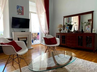 квартира по адресу Бехтеревский пер., 5