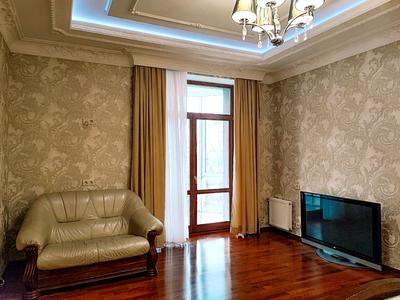 квартира за адресою Конституції вул., 13