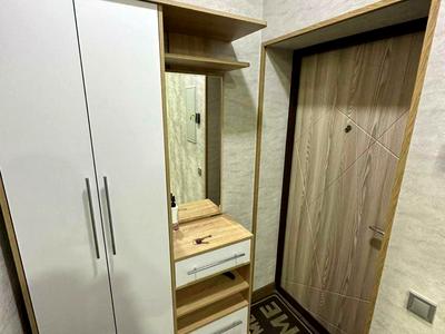 квартира по адресу Науки ул., 12