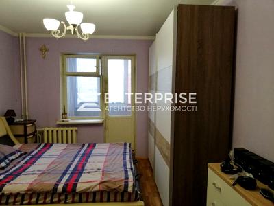 квартира за адресою Озерна вул., 14