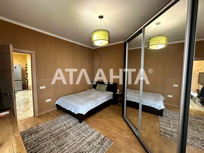 квартира за адресою Середньофонтанська вул., 19б