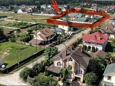 будинок за адресою Тиха вулиця