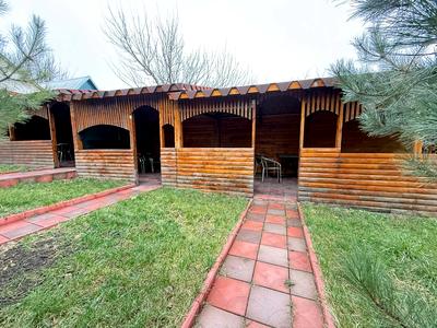 комерційна за адресою Пасічна вул., 24