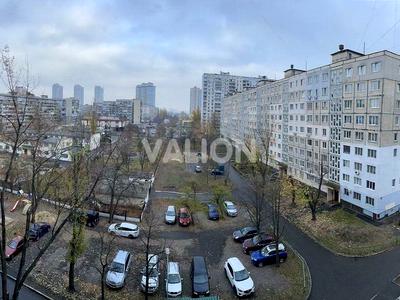 квартира за адресою Дніпровська набережна вул., 11-А