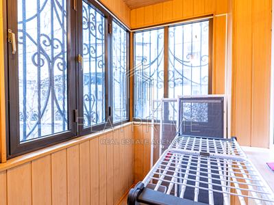 квартира за адресою Назарівська вул. (Вєтрова), 9