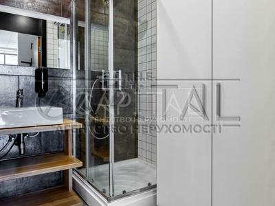 комерційна за адресою Кловський узвіз, 7