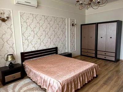квартира за адресою Київ, Генерала Шаповала вул. (Механізаторів), 2