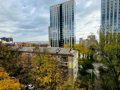 квартира по адресу Героев Крут ул. (Фурманова), 10