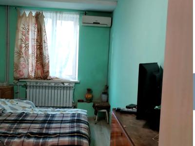 квартира за адресою Квартальна вулиц вул. (Гладкова), 45