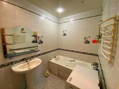квартира по адресу Героев просп., 21