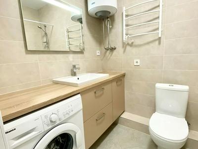 квартира за адресою Миколи Гулака вул., 4