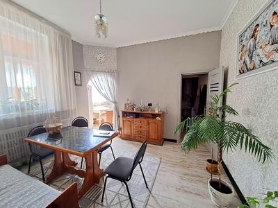 квартира за адресою Довженка вул., 13