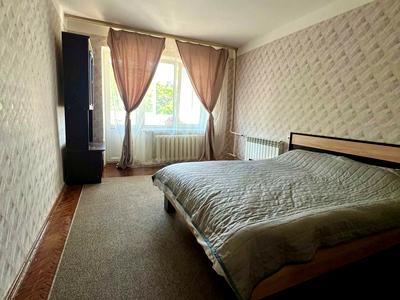 квартира за адресою Солом'янська вул., 8