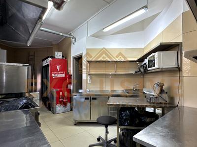 комерційна за адресою Віктора Косенка вул., 24