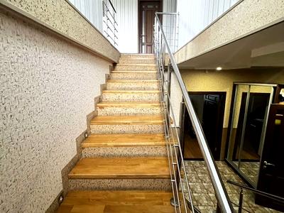 будинок за адресою Моторна вул., 140