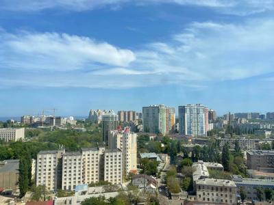 квартира за адресою Середньофонтанська вул., 1-А