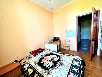 квартира по адресу Победителей ул., 4