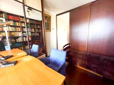 квартира за адресою Павла Тичини просп., 12-А