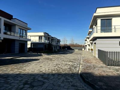 будинок за адресою Прийми, 8
