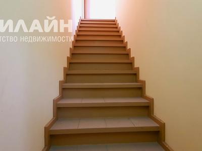 комерційна за адресою Іванова вул., 38