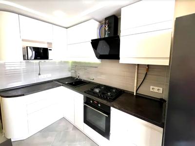 квартира за адресою Оболонська вул., 25