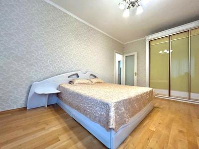 квартира за адресою Юліана Захарієвича вул., 2