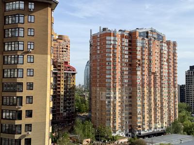 квартира за адресою Євгена Коновальця вул. (Щорса), 30
