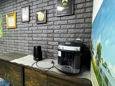 комерційна за адресою Центральна вул., 51-В