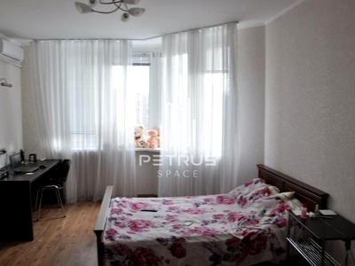 квартира за адресою Олени Пчілки вул., 2