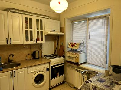 квартира за адресою Романа Ратушного вул. (Волгоградська), 3