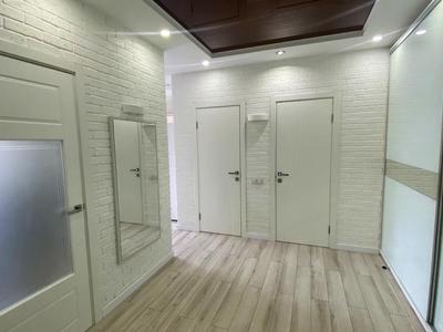 квартира по адресу Драгоманова ул., 2