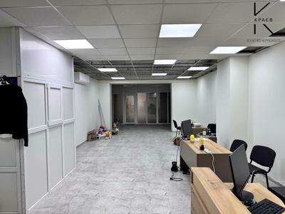 коммерческая по адресу Подільська ул., 58