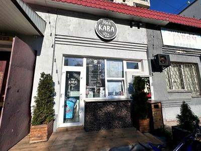 комерційна за адресою Любецька вул., 40