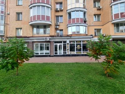 комерційна за адресою Володимира Івасюка просп. (Героїв Сталінграду), 8
