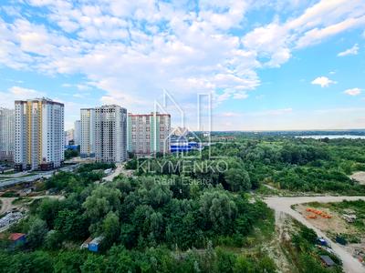 квартира за адресою Софії Русової вул., 7-Г