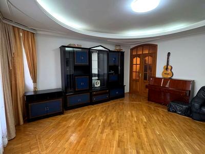 квартира за адресою Володимира Самійленка вул. (), 38